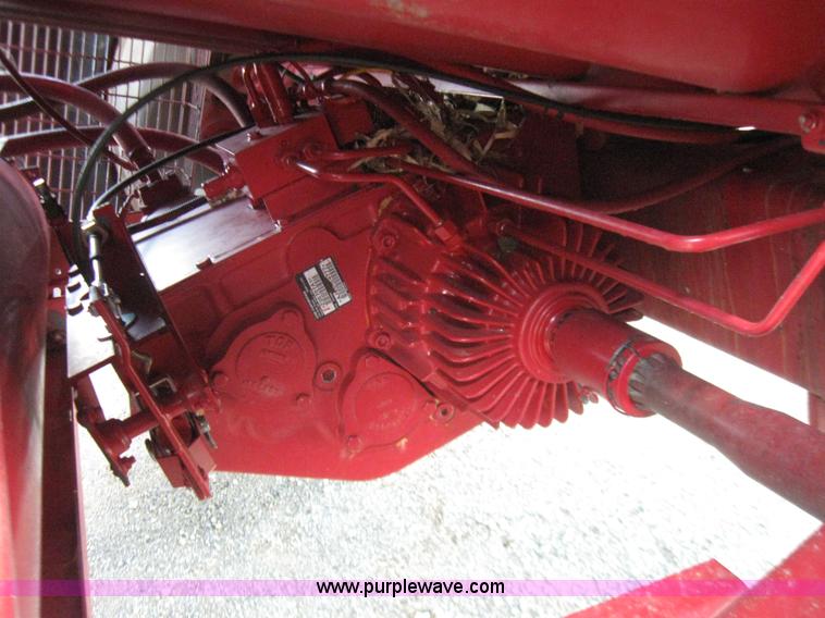 image for item 2279 1998 Case IH 2388 combine
