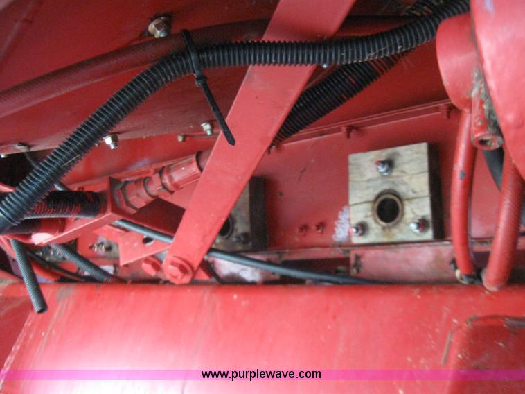 image for item 2279 1998 Case IH 2388 combine