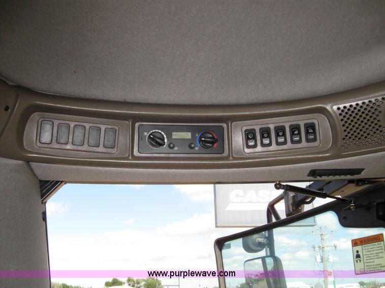 image for item 2280 2009 Case IH 8120AFX combine