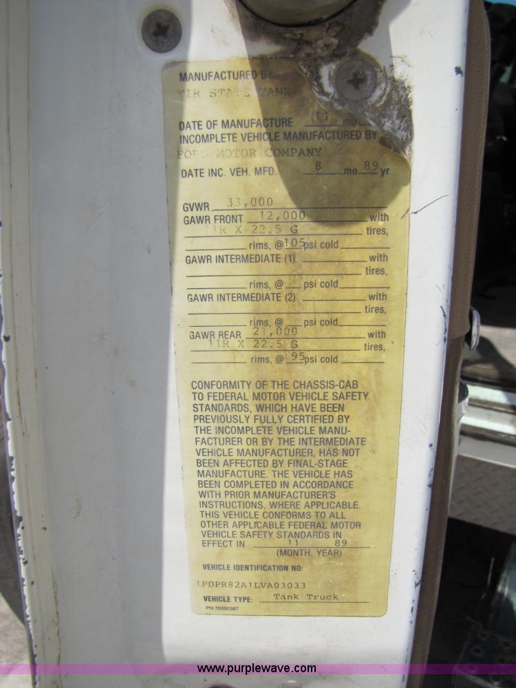 image for item 2282 1989 Ford LN8000F truck