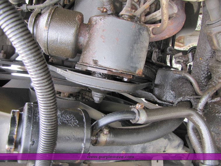 image for item 3333 1990 Chevrolet C-70 cab and chassis