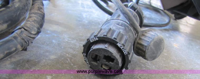 image for item 3511 2003 John Deere 1890 42 ft. air seeder