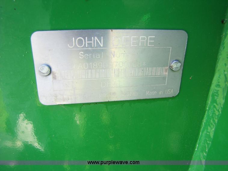 image for item 3511 2003 John Deere 1890 42 ft. air seeder