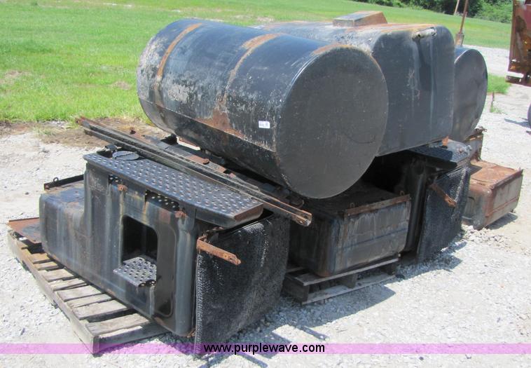 image for item 3517 Assorted fuel tanks