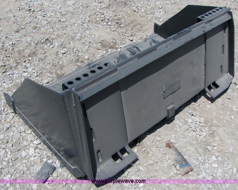 image for item 3518 48" skid steer bucket