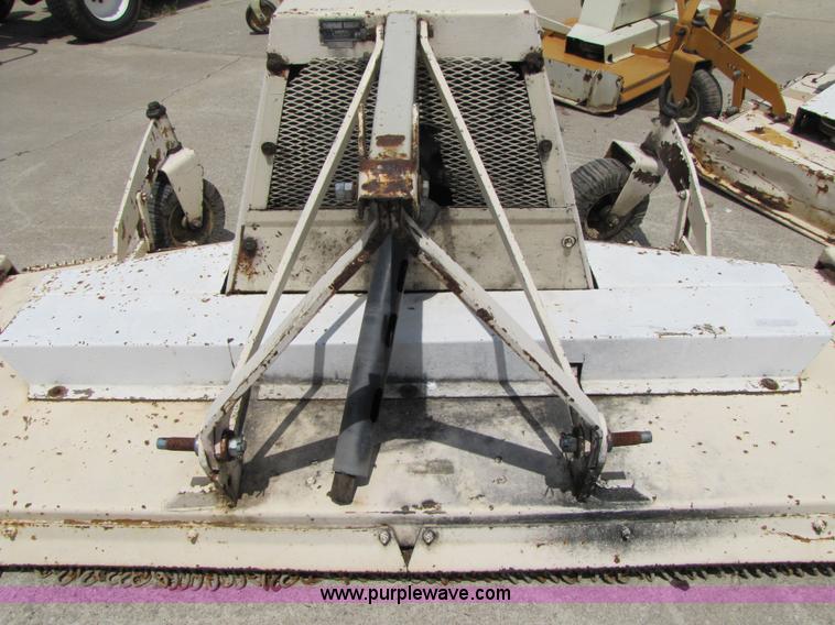 image for item 3523 Woods R-90 three point mower
