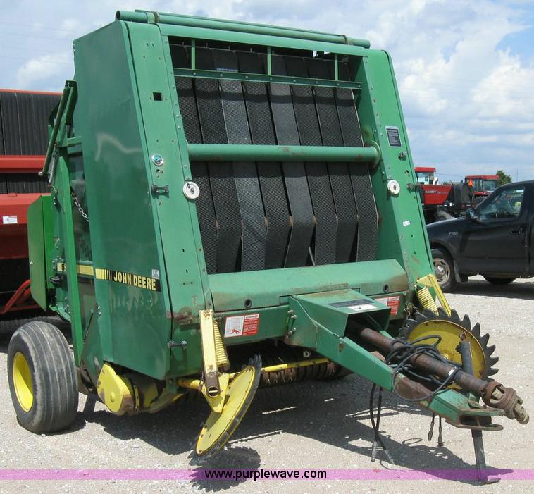 image for item 4291 John Deere 535 round baler
