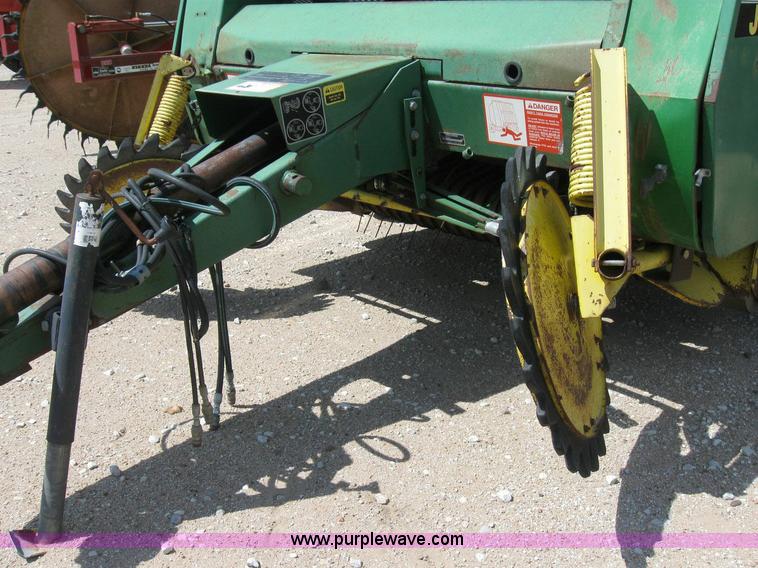 image for item 4291 John Deere 535 round baler