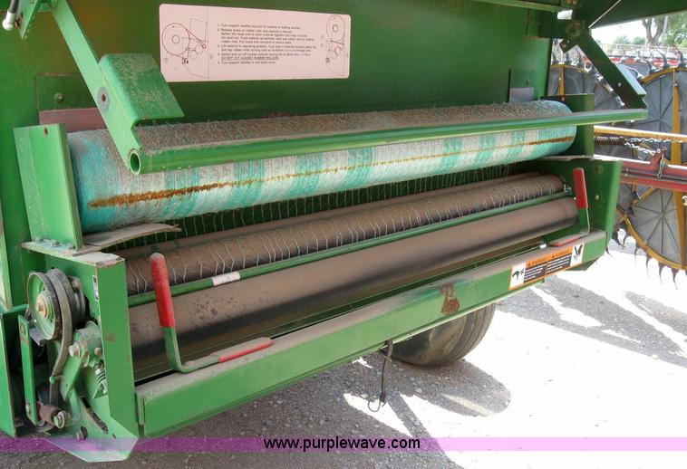 image for item 4291 John Deere 535 round baler