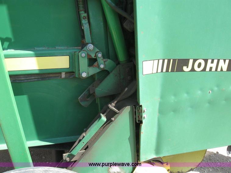 image for item 4291 John Deere 535 round baler