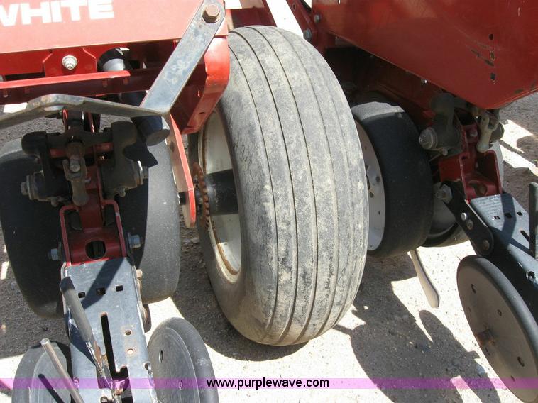image for item 4292 White 6108 eight row planter