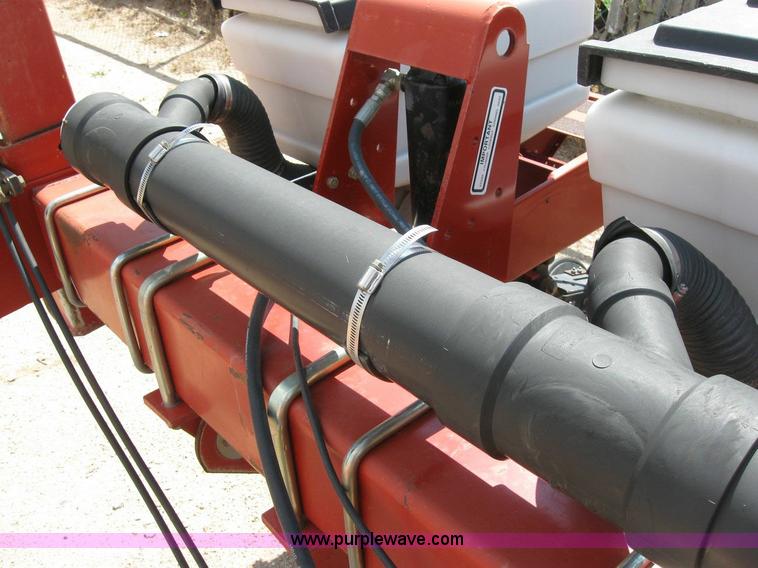 image for item 4292 White 6108 eight row planter