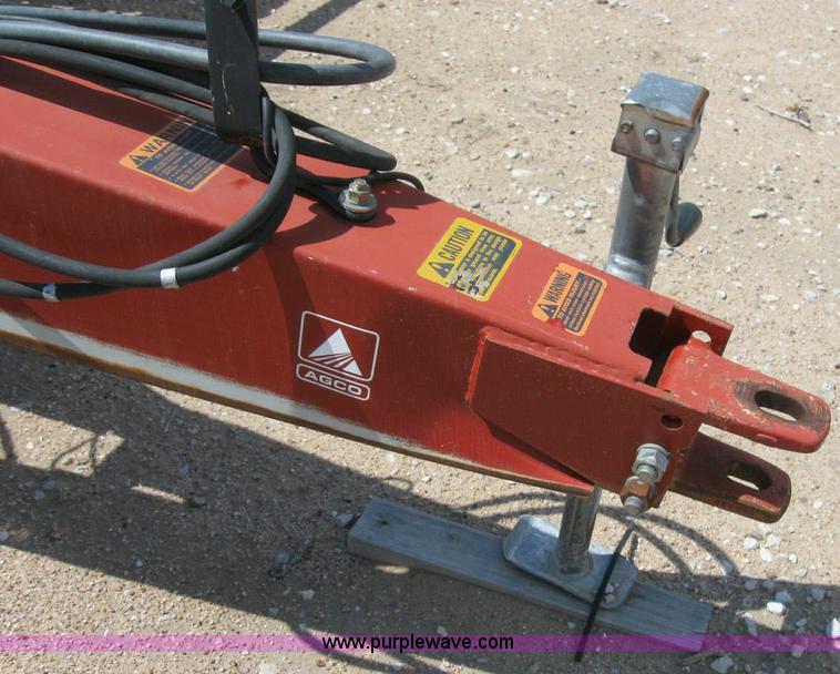 image for item 4292 White 6108 eight row planter