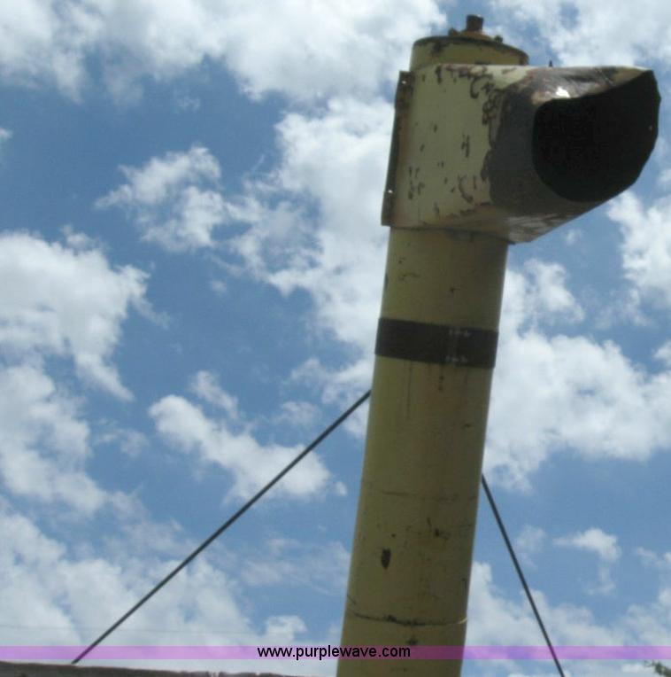 image for item 4293 Big 12 12K grain cart