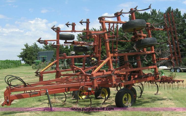 image for item 4295 Sunflower 5231-24 cultivator