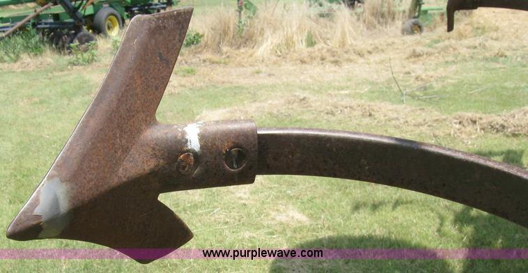 image for item 4295 Sunflower 5231-24 cultivator