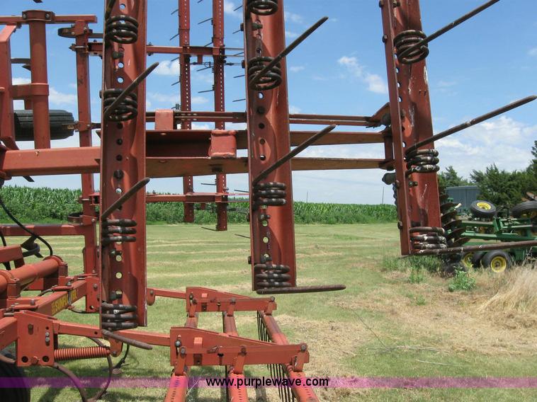 image for item 4295 Sunflower 5231-24 cultivator