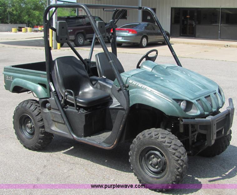 image for item 4639 2004 Yamaha Rhino