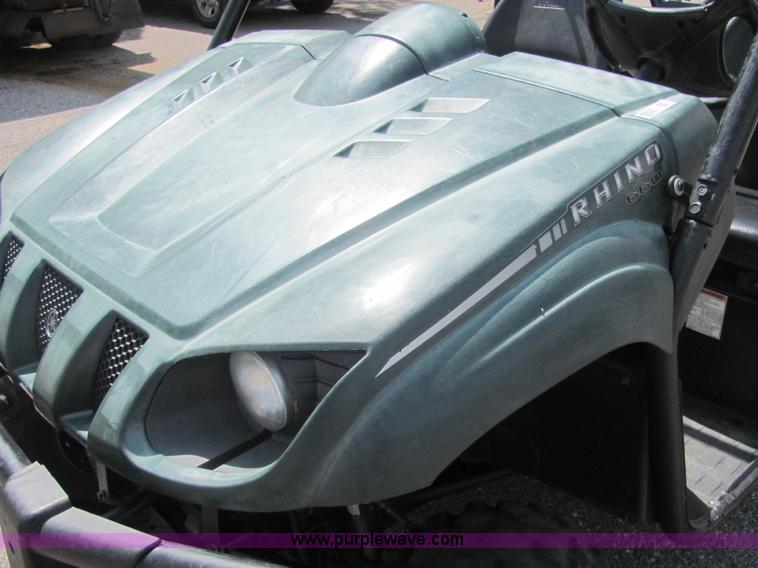 image for item 4639 2004 Yamaha Rhino