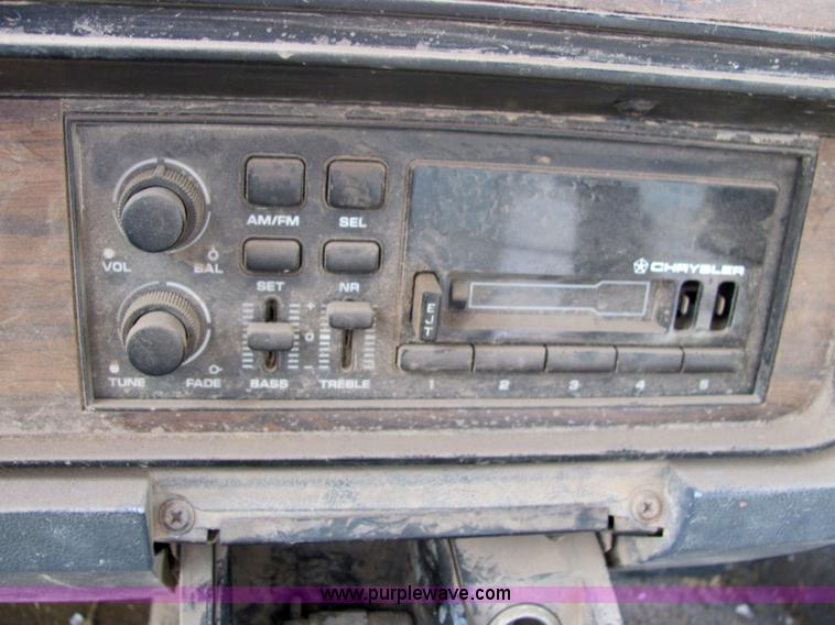 image for item 4723 1993 Dodge Power Ram W-350 LE lite foot sprayer