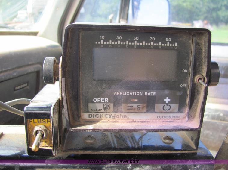 image for item 4723 1993 Dodge Power Ram W-350 LE lite foot sprayer