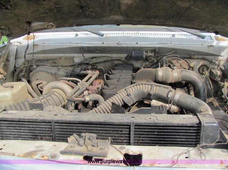 image for item 4723 1993 Dodge Power Ram W-350 LE lite foot sprayer