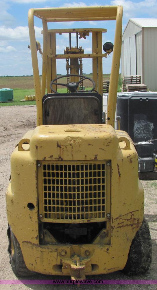 Allis Chalmers FP4024 forklift in Oxford, KS Item 6631 sold Purple