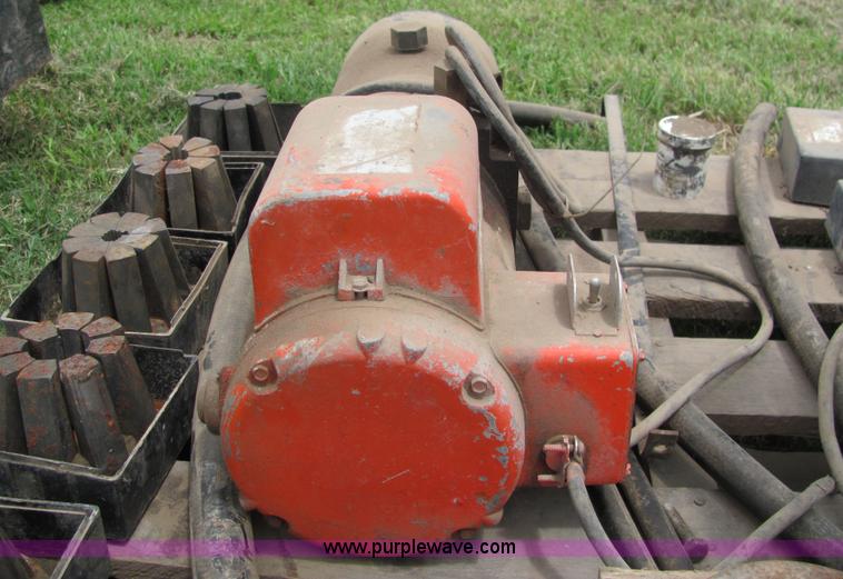 image for item 6640 Gates PC707 hydraulic hose crimping machine and accessories