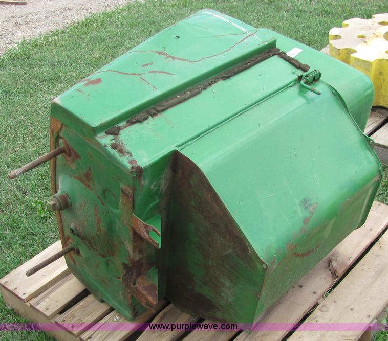 image for item 6642 John Deere 4440 fuel tank