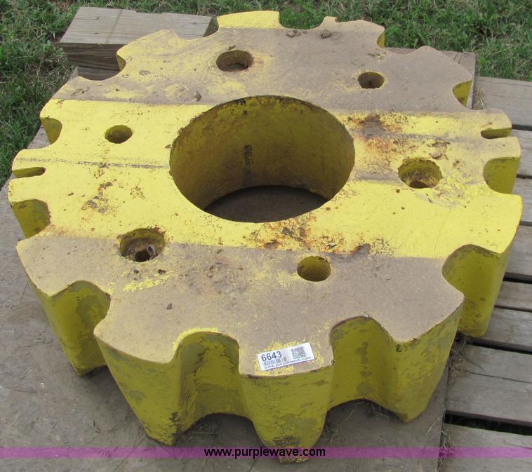 image for item 6643 John Deere 4440 inner tire wheel weights