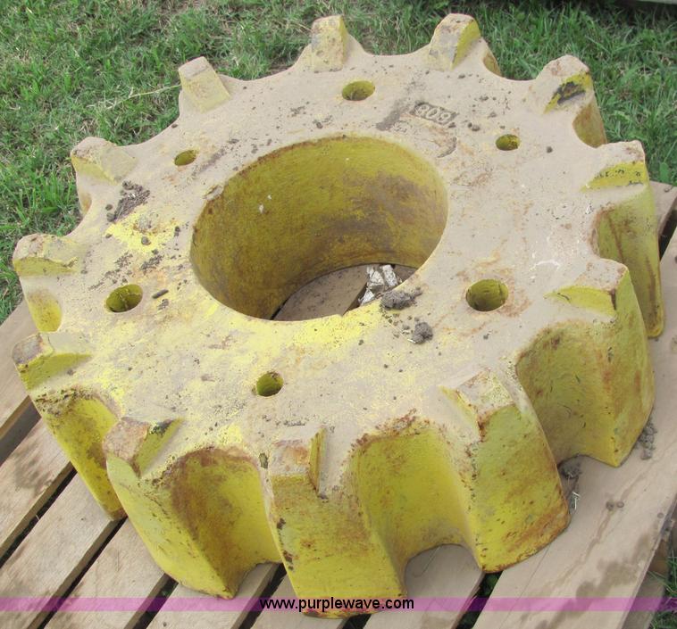 image for item 6643 John Deere 4440 inner tire wheel weights