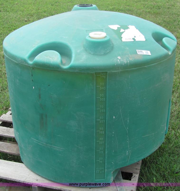 image for item 6644 Snyder 100 gallon chemical tank