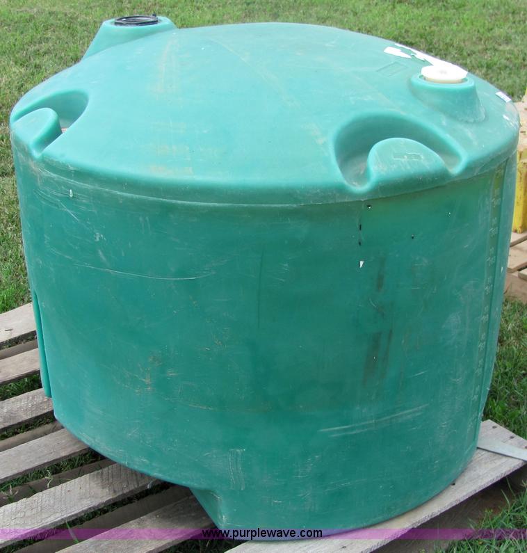 image for item 6644 Snyder 100 gallon chemical tank