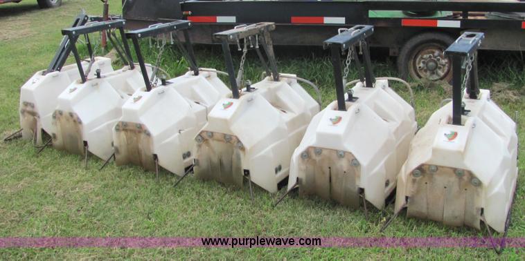 image for item 6646 (6) Redball 410 hooded sprayer hoods