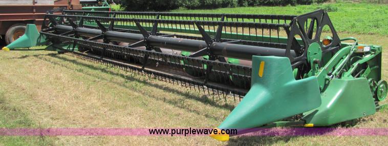 image for item 6647 John Deere 930 30' rigid platform header