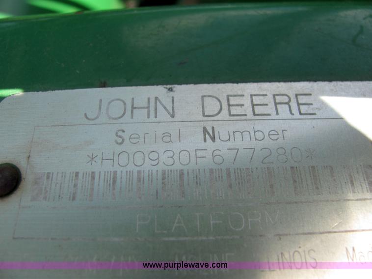 image for item 6647 John Deere 930 30' rigid platform header