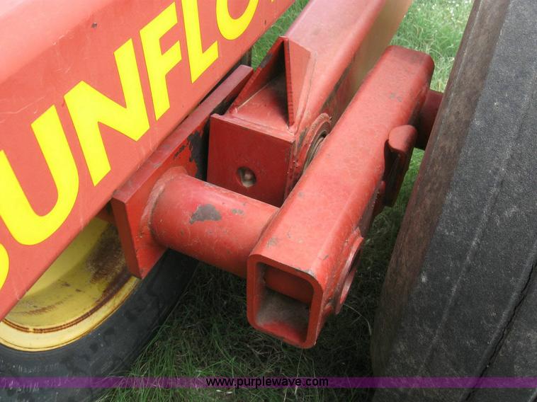 image for item 6870 Sunflower 6432-27 soil conditioner