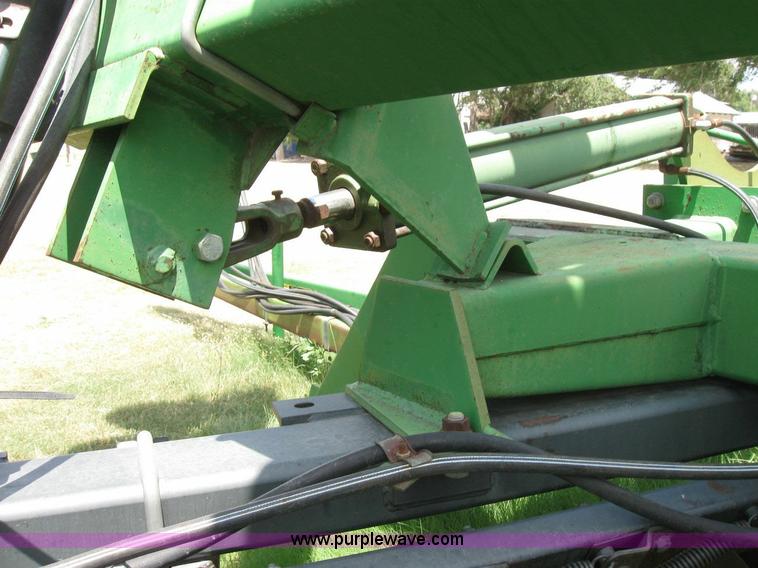 image for item 6871 John Deere 650 double offset disk