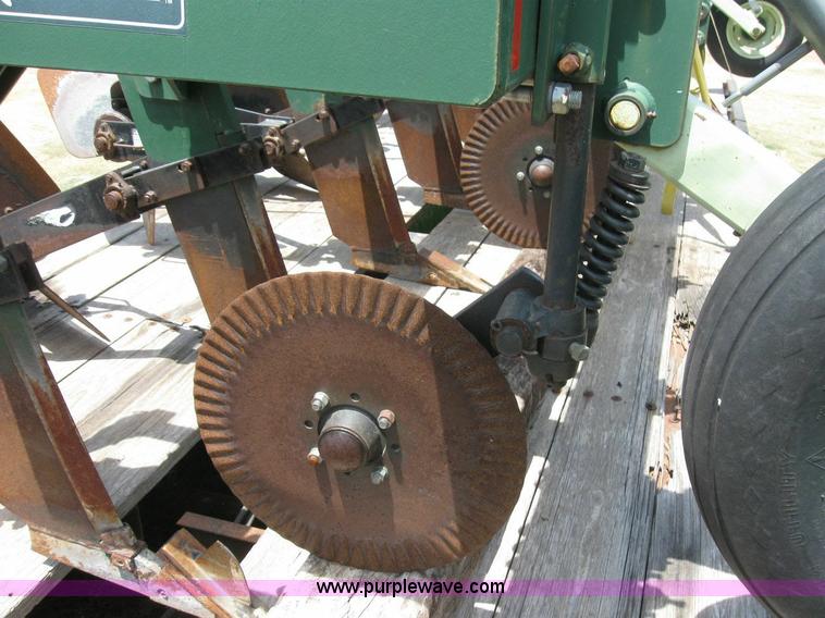 image for item 6872 QuinStar SS-21 Soil Shark II ripper