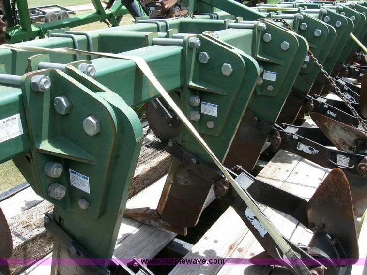 image for item 6872 QuinStar SS-21 Soil Shark II ripper