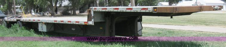 image for item 6874 2000 Wabash 52' spread axle flatbed trailer