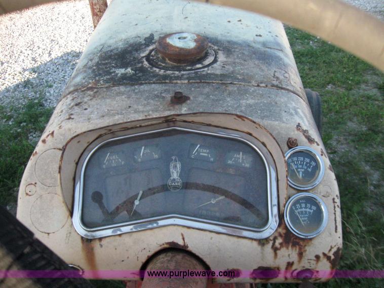image for item 7233 1961 Case 741 tractor