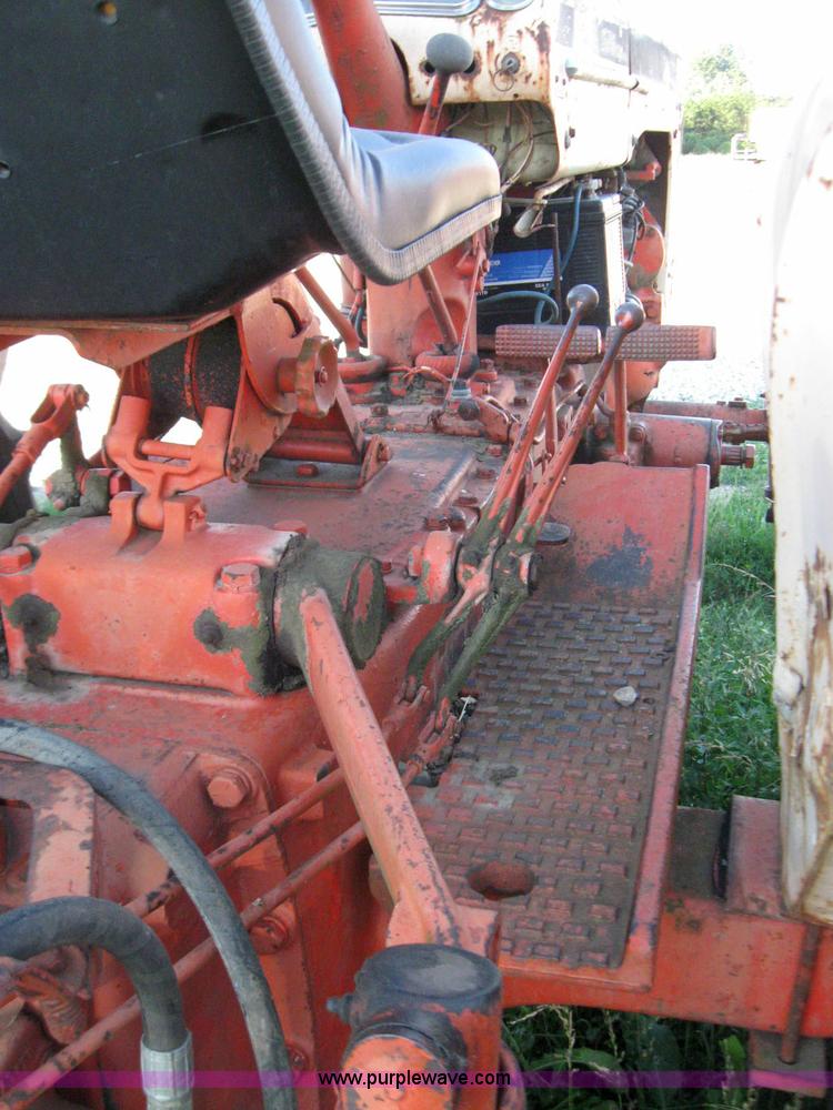 image for item 7233 1961 Case 741 tractor