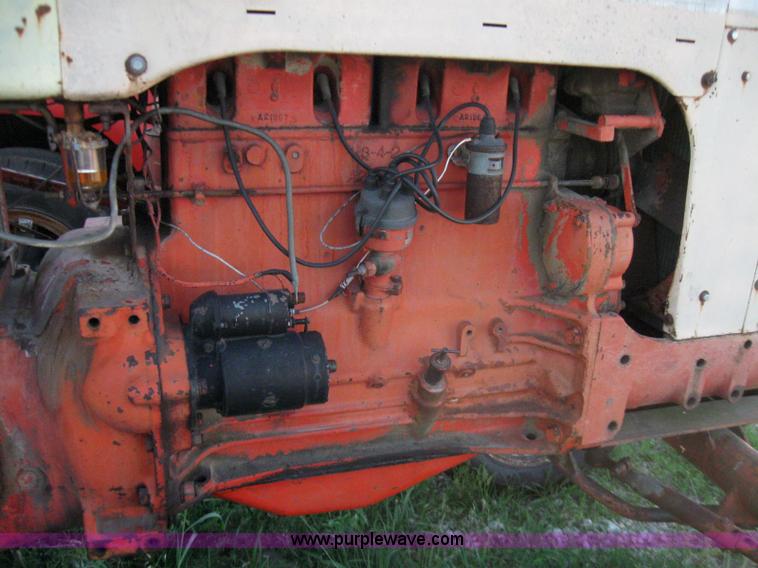 image for item 7233 1961 Case 741 tractor