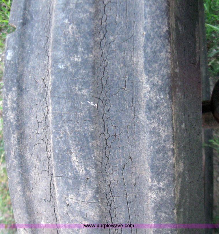 image for item 7233 1961 Case 741 tractor