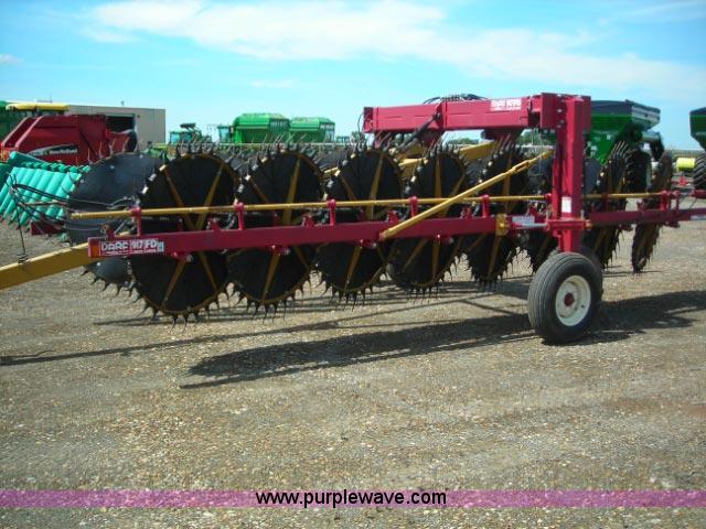 image for item 1001 2007 Darf 917 overhead rake