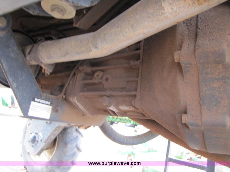 image for item 3493 2002 SpraCoupe 4440 sprayer