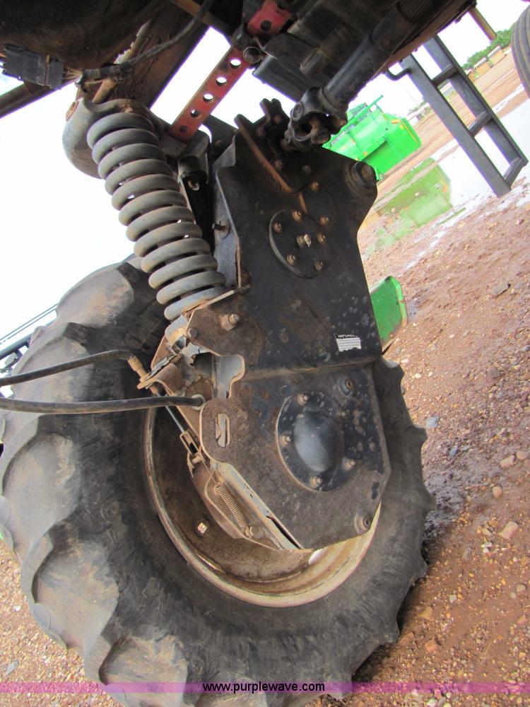 image for item 3493 2002 SpraCoupe 4440 sprayer