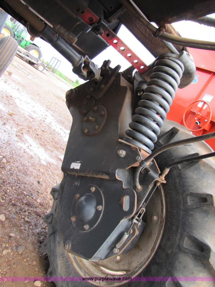 image for item 3493 2002 SpraCoupe 4440 sprayer