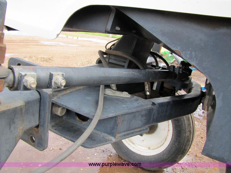 image for item 3493 2002 SpraCoupe 4440 sprayer